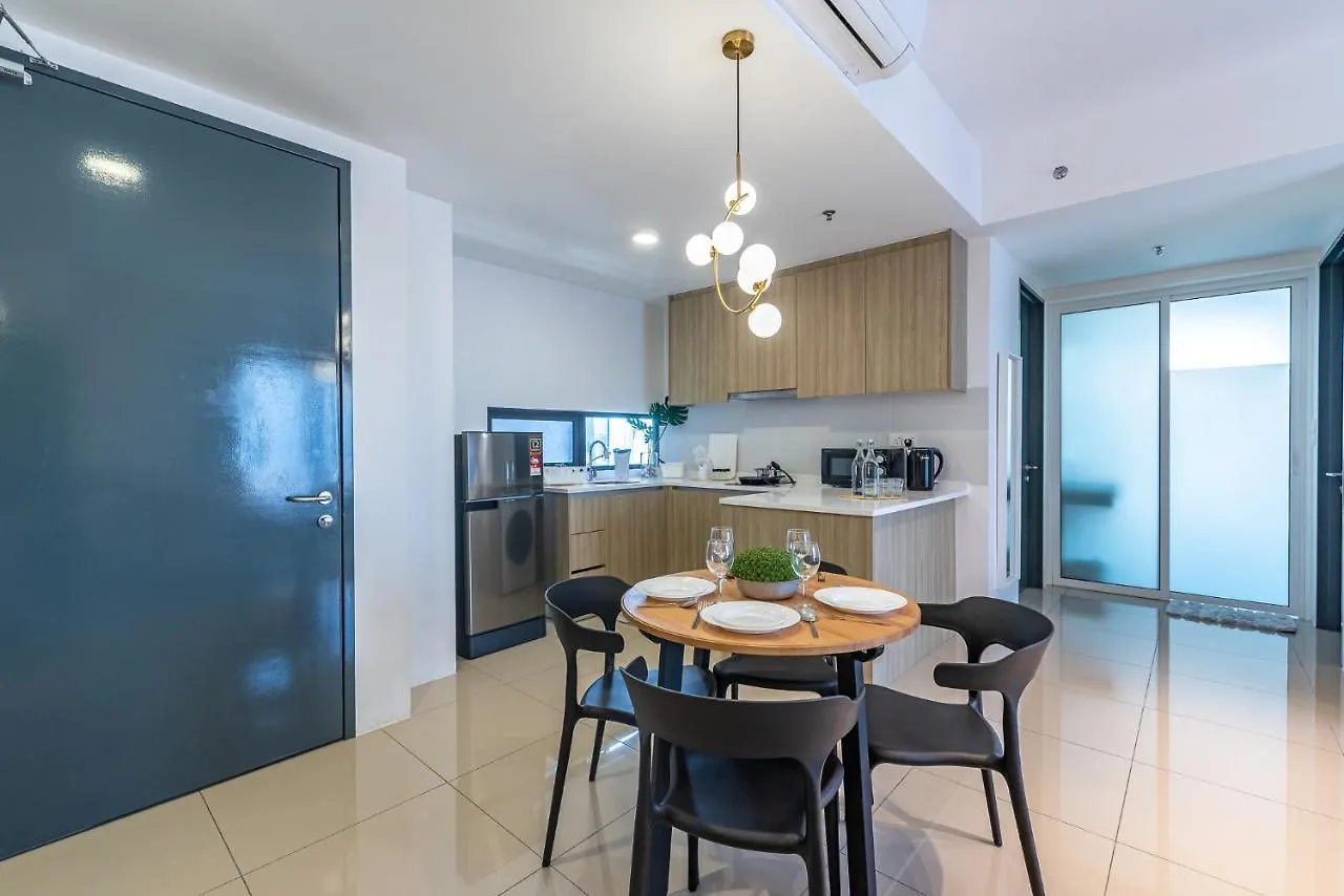 Momento Stay Georgetown 10Pax 乔治市中心-海景房seaview Room