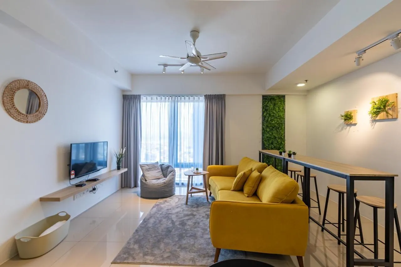 Momento Stay Georgetown 10Pax 乔治市中心-海景房seaview Room 0*, ג'ורג' טאון מלזיה
